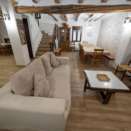 منزل ريفي Casa Clemen *